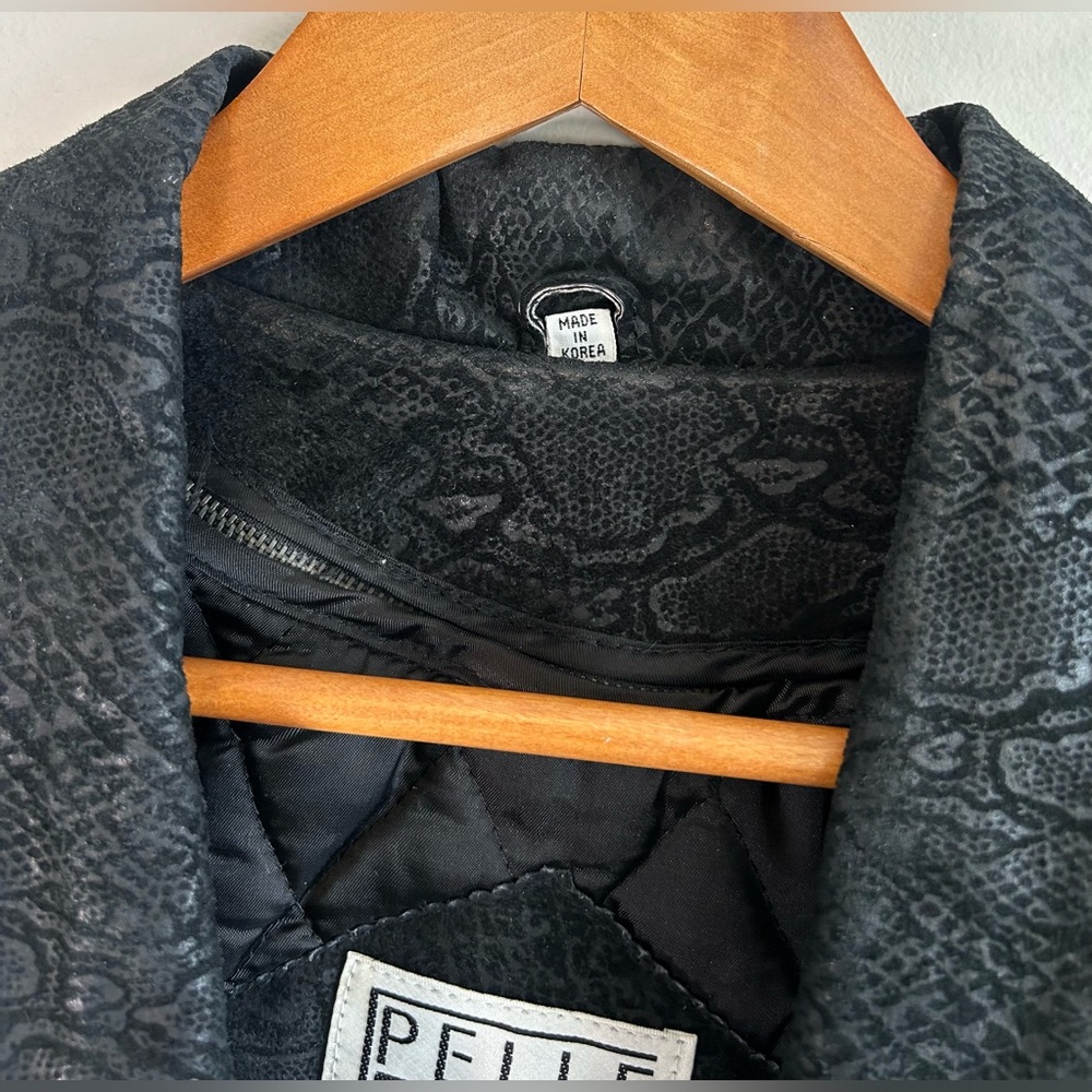 Pelle Cuir Women’s Leather Jacket M Snakeskin-textured Collar Cuffs EUC Vintage - Picture 9 of 13